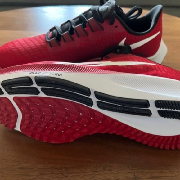 Nike Pegasus running shoe, 8, special edition, Bowerman Track Club, NEW - Picture 5 of 5